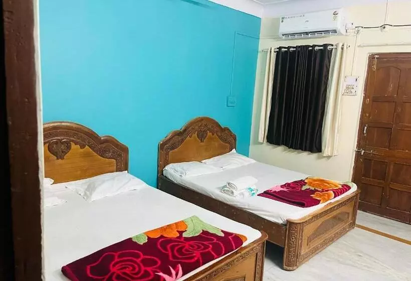 ホテル Raghunath Residency Niwas