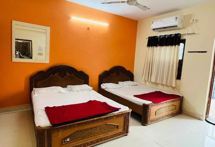 ホテル Raghunath Residency Niwas