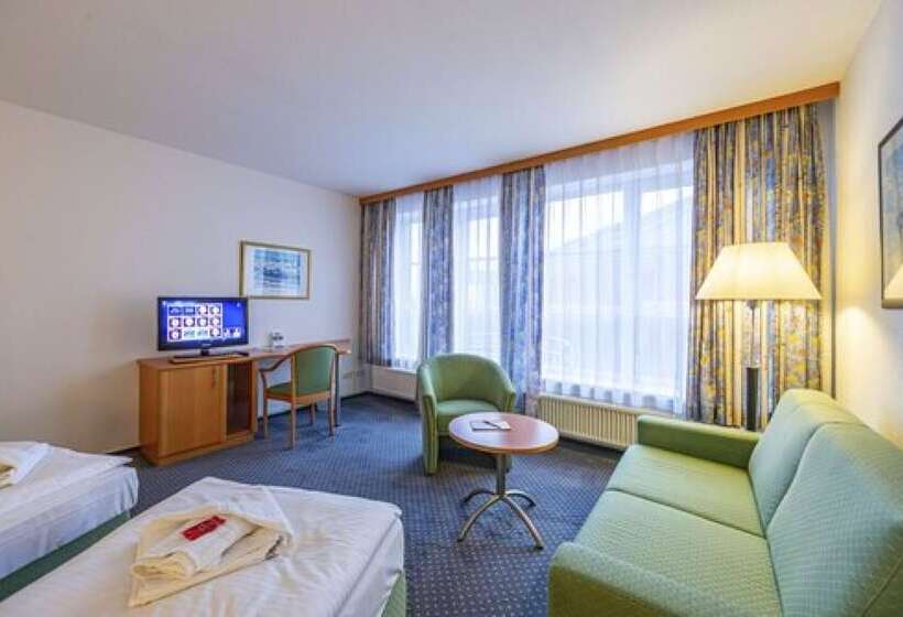 酒店 Rostock West Im  Kritzmow Park