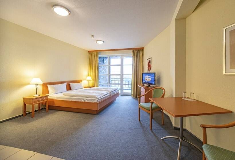 酒店 Rostock West Im  Kritzmow Park