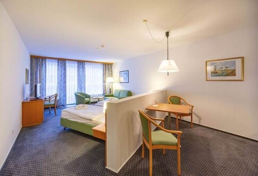 酒店 Rostock West Im  Kritzmow Park