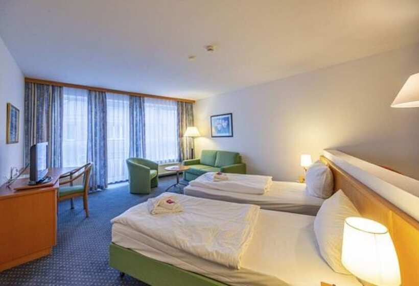 酒店 Rostock West Im  Kritzmow Park