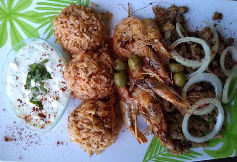 هتل The Lighthouse At Casa Max