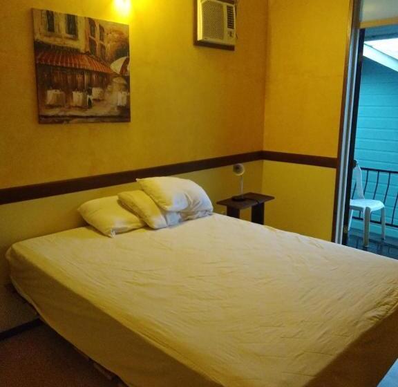 هتل The Lighthouse At Casa Max