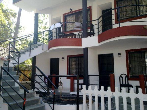 پانسیون Henmil Anjuna