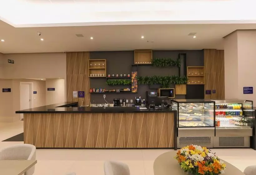 Hotelli Comfort Suites Sao Jose Do Rio Preto