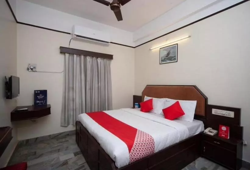 Hotelli Durai( 20 Kms Away From Pondicherry)