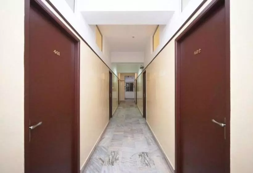 Hotelli Durai( 20 Kms Away From Pondicherry)