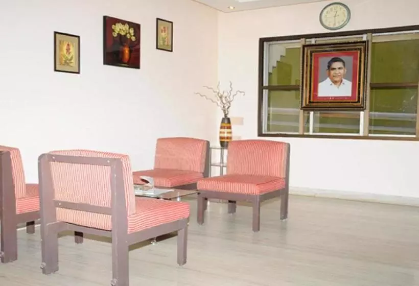 Hotelli Durai( 20 Kms Away From Pondicherry)