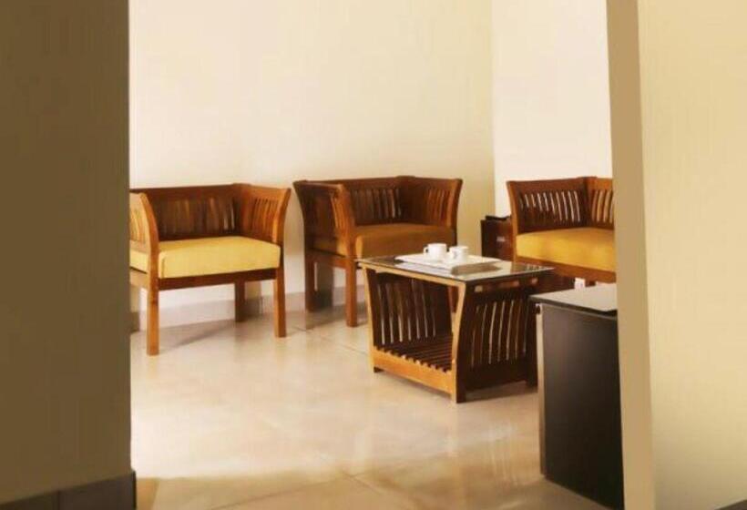 هتل Fortune Avenue