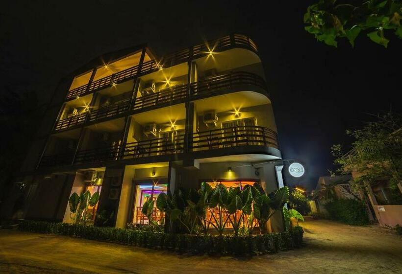 ホテル Grand Beach Dhigurah