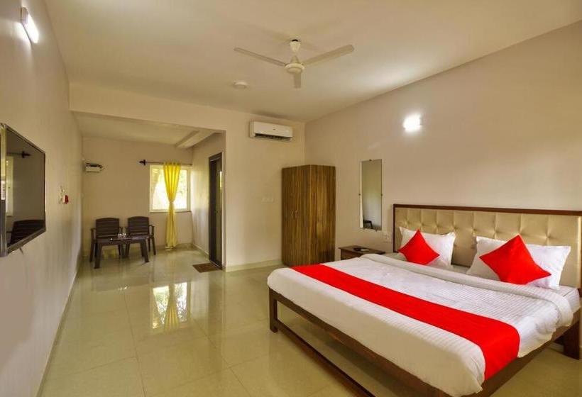 Hotel Morjim Paradise