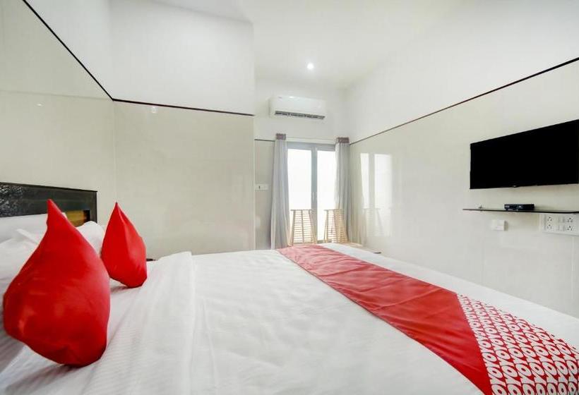 Hotel Oyo 77065 Jeyam Residency