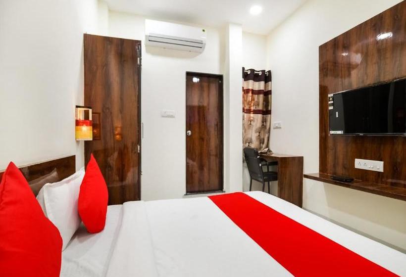 فندق Oyo 77240  Ru And Banquet Hall