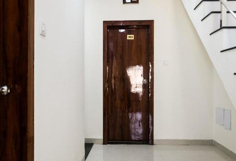 فندق Oyo 77240  Ru And Banquet Hall