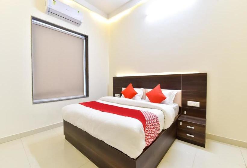 فندق Oyo 77240  Ru And Banquet Hall