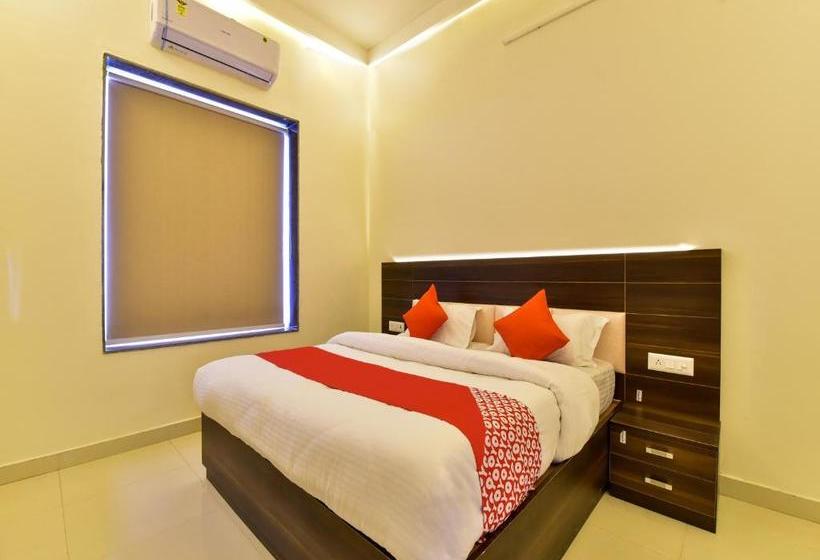 فندق Oyo 77240  Ru And Banquet Hall