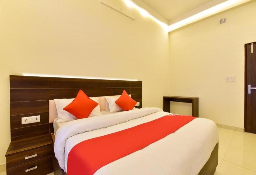 فندق Oyo 77240  Ru And Banquet Hall