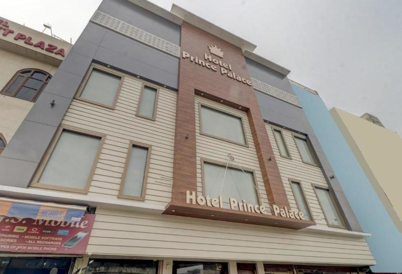 Hotel Oyo 77454  Prince Palace