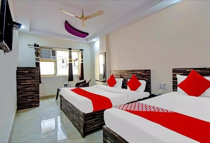 Hotelli Oyo 77619 Grace Inn
