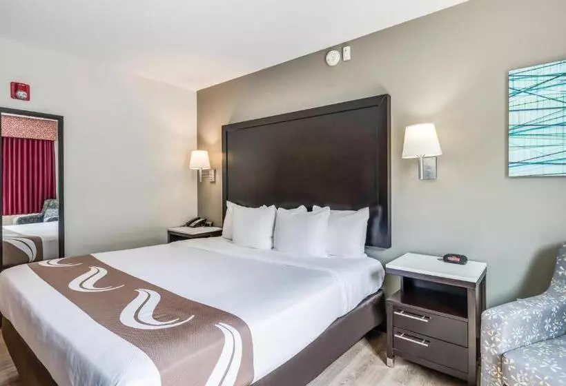 Hotelli Quality Inn Poughkeepsie