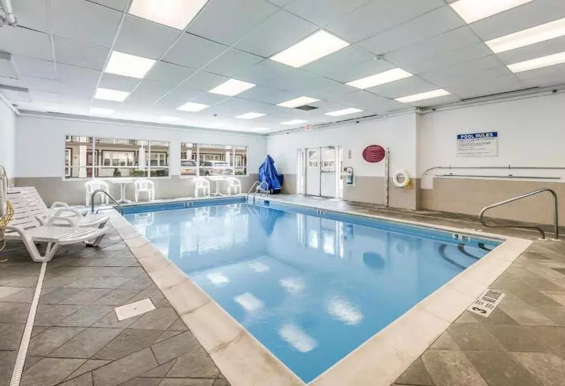 Hotelli Quality Inn Poughkeepsie