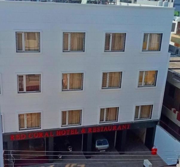 בית מלון כפרי Red Coral