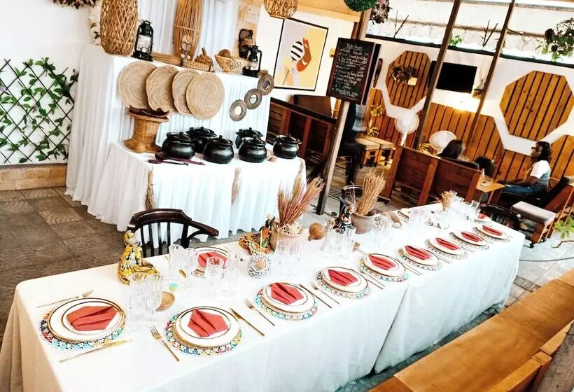 هتل Villa Des Roses