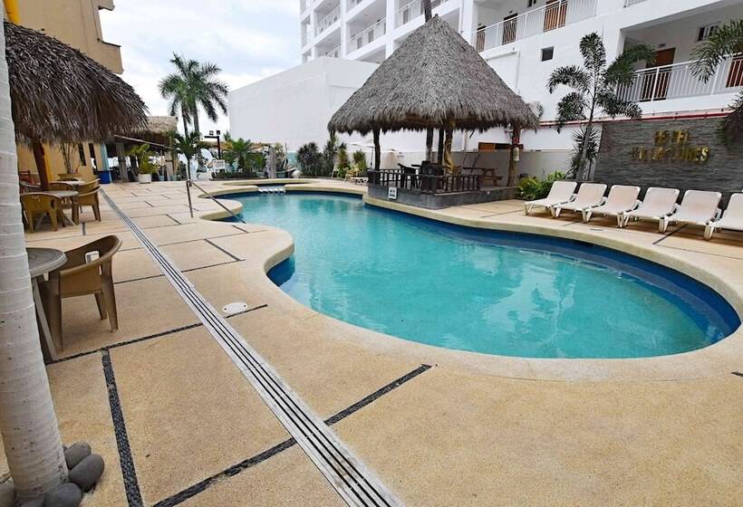 فندق Villa Flores