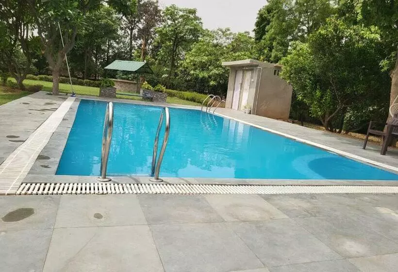ペンション Akiya Farm Glory Of Nature With Private Pool