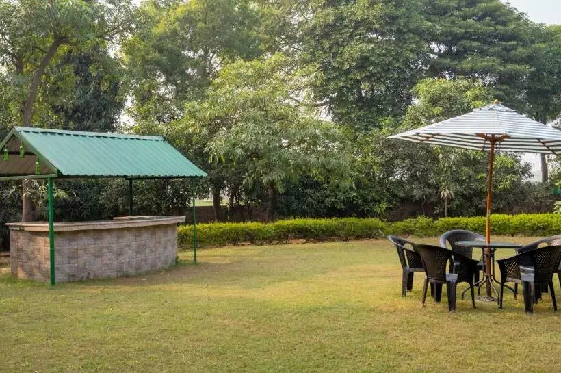 ペンション Akiya Farm Glory Of Nature With Private Pool