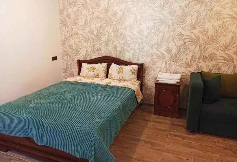 پانسیون Jermatun Guest House