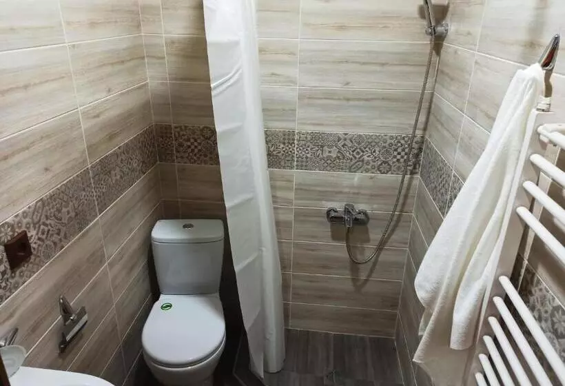 پانسیون Jermatun Guest House