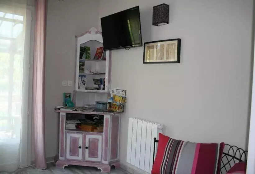 ベッドアンドブレックファースト Chambres D Hôtes Le Puid De Gauthier