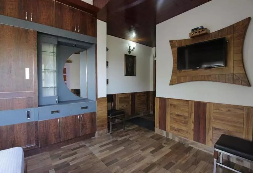 تختخواب و صبحانه Whispering Winds Villa
