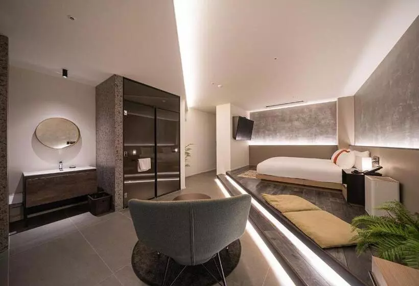 Daegu Eastern Hotel Lions Park