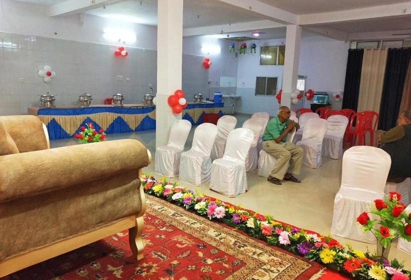 בית מלון כפרי City Palace