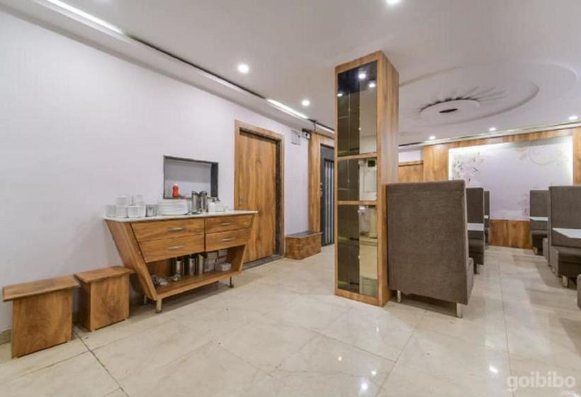 בית מלון כפרי City Palace