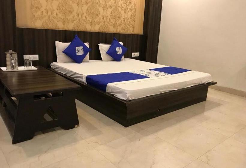 בית מלון כפרי City Palace