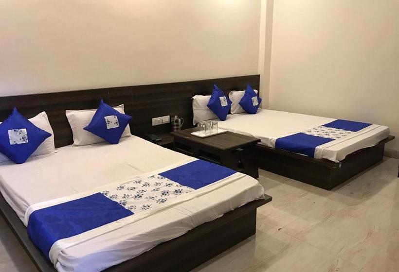 בית מלון כפרי City Palace