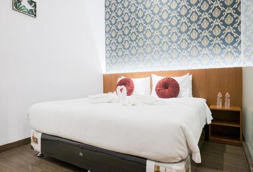 בית מלון כפרי King S Palace Mitra Reddoorz