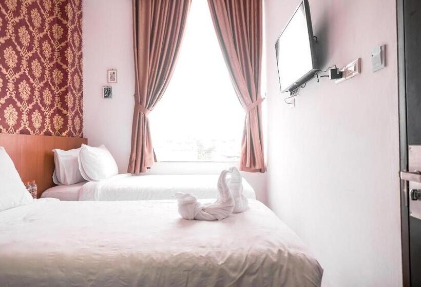 בית מלון כפרי King S Palace Mitra Reddoorz