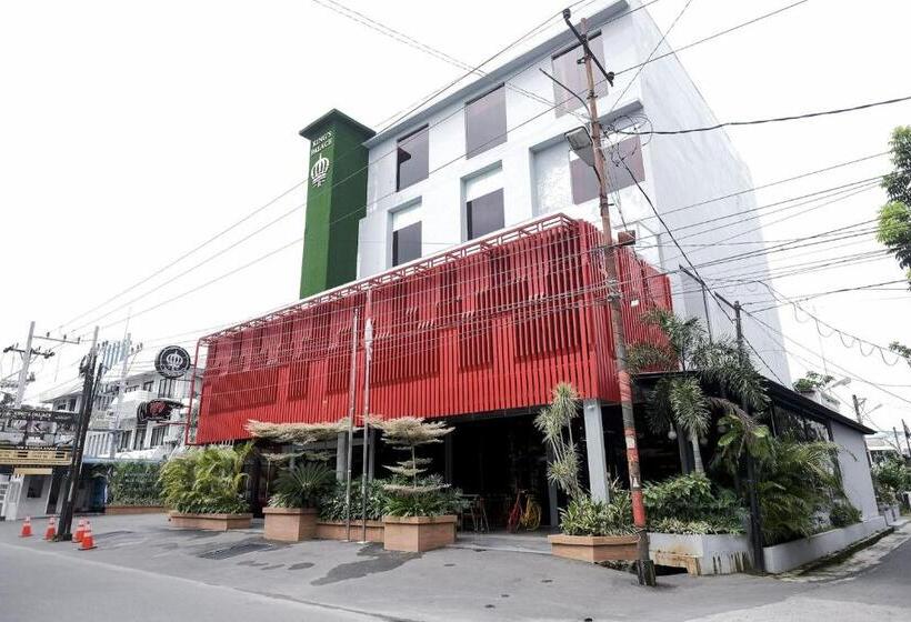 בית מלון כפרי King S Palace Mitra Reddoorz