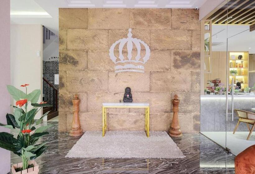 בית מלון כפרי King S Palace Mitra Reddoorz