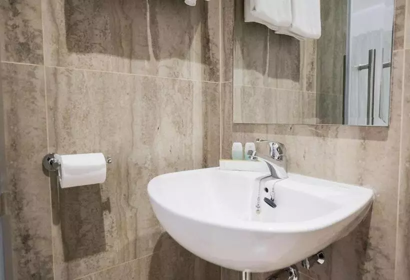 ホテル King S Palace Mitra Reddoorz