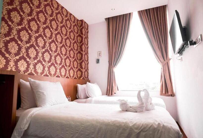 בית מלון כפרי King S Palace Mitra Reddoorz