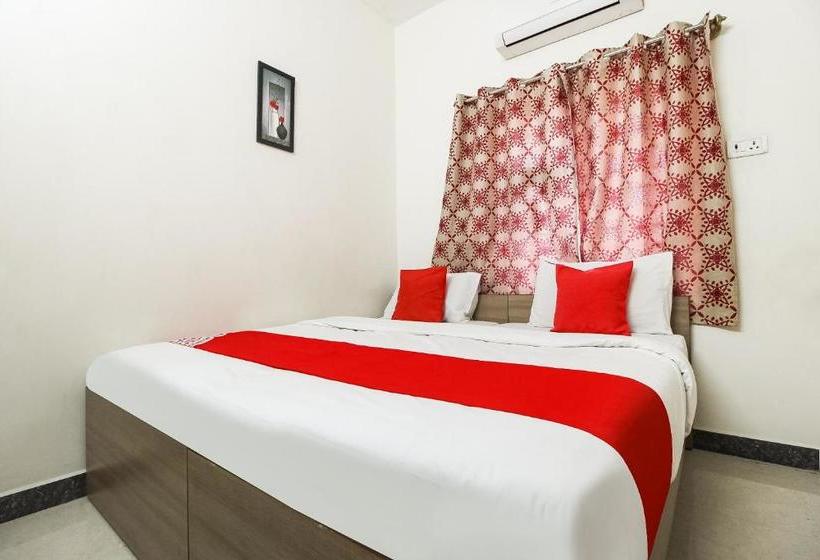 בית מלון כפרי Oyo 47541 Blue Falls Resort