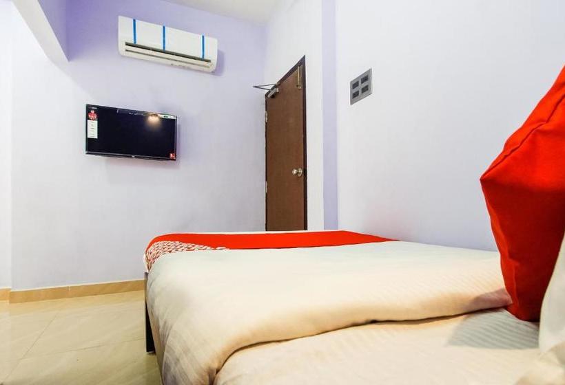 בית מלון כפרי Oyo 47541 Blue Falls Resort