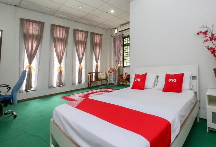 فندق Oyo 90115 Citra Kadok  & Banquet Hall