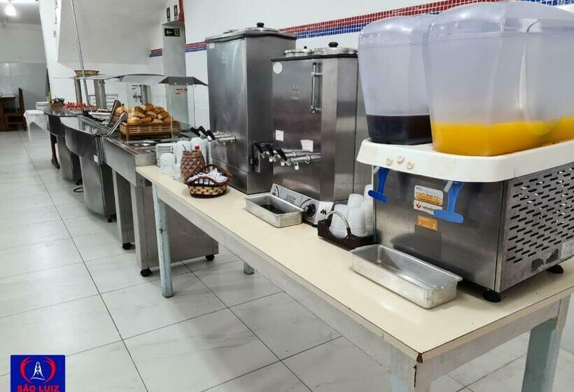 فندق São Luiz